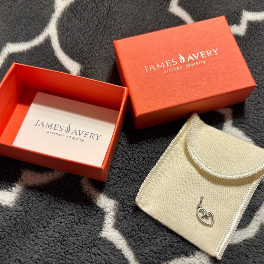 James Avery Delicate Mothers Love Charm